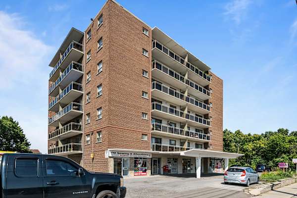 Queenston Apartments property